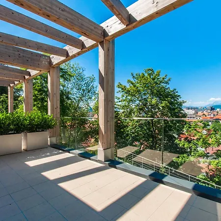 Na Stolbi アパート *